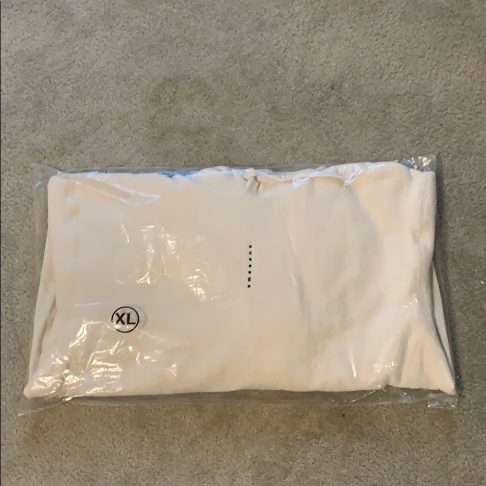🎉Host Pick🎉 Supreme Micro Logo Hooded Sweatshirt - Picture 2 of 6